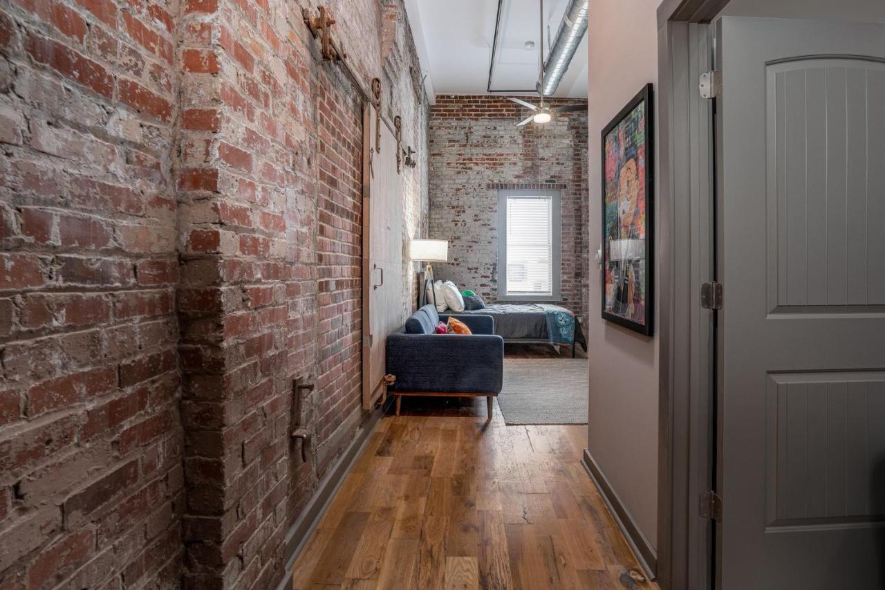The Davis Lofts At Main Street - Unit 3D Lejlighed Rocky Mount Eksteriør billede